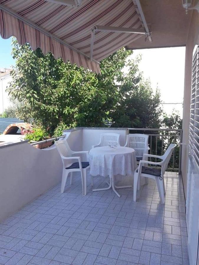 Lana Apartment Biograd Na Moru Room photo